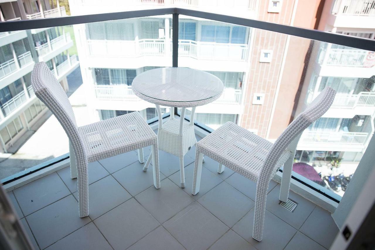 Grandblue Condominium 504 Ban Phlong Takhe Exterior photo